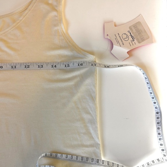 necessities Essential Tee Tank Top Womens Size L Eggshell Cream NEW Basic Layer - Picture 3 of 5
